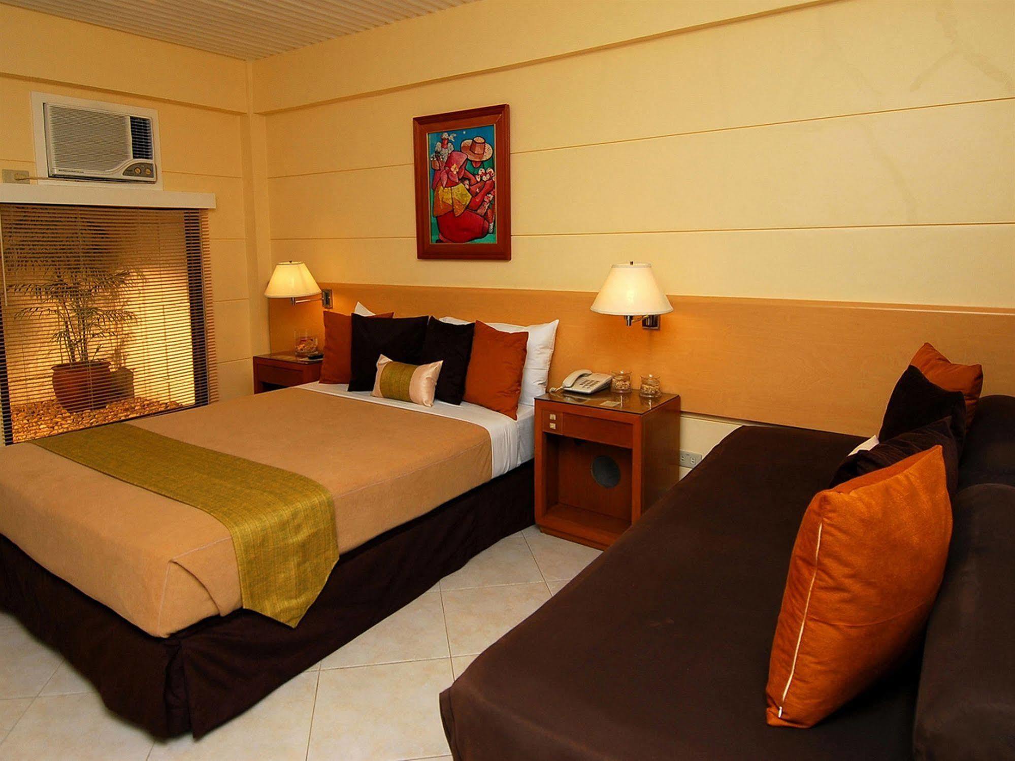 Patio Pacific Resort Balabag  Εξωτερικό φωτογραφία