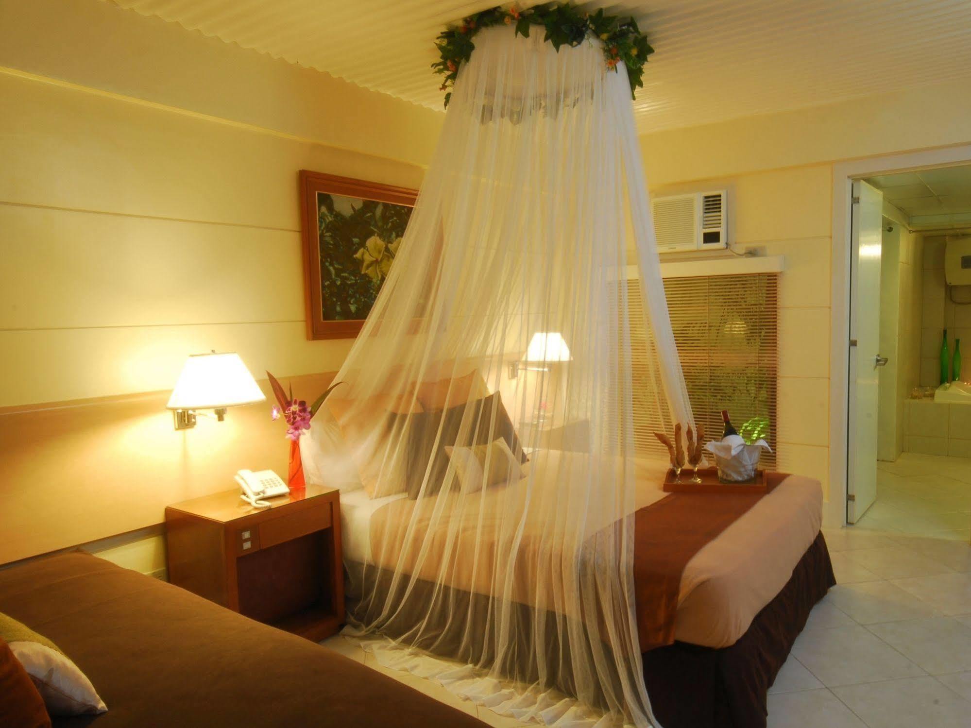 Patio Pacific Resort Balabag  Εξωτερικό φωτογραφία